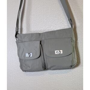 Magellan's Vault Pro Taupe Multi Pocket Crossbody Bag Pewter RFID Travel